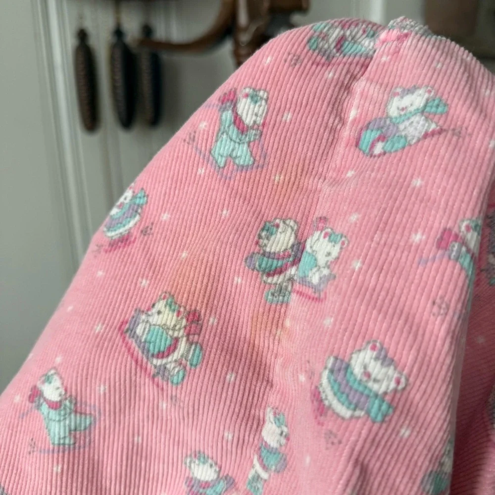 Vintage OshKosh B'gosh Sledding Bear Pink Corduroy Overall Dress size 4t